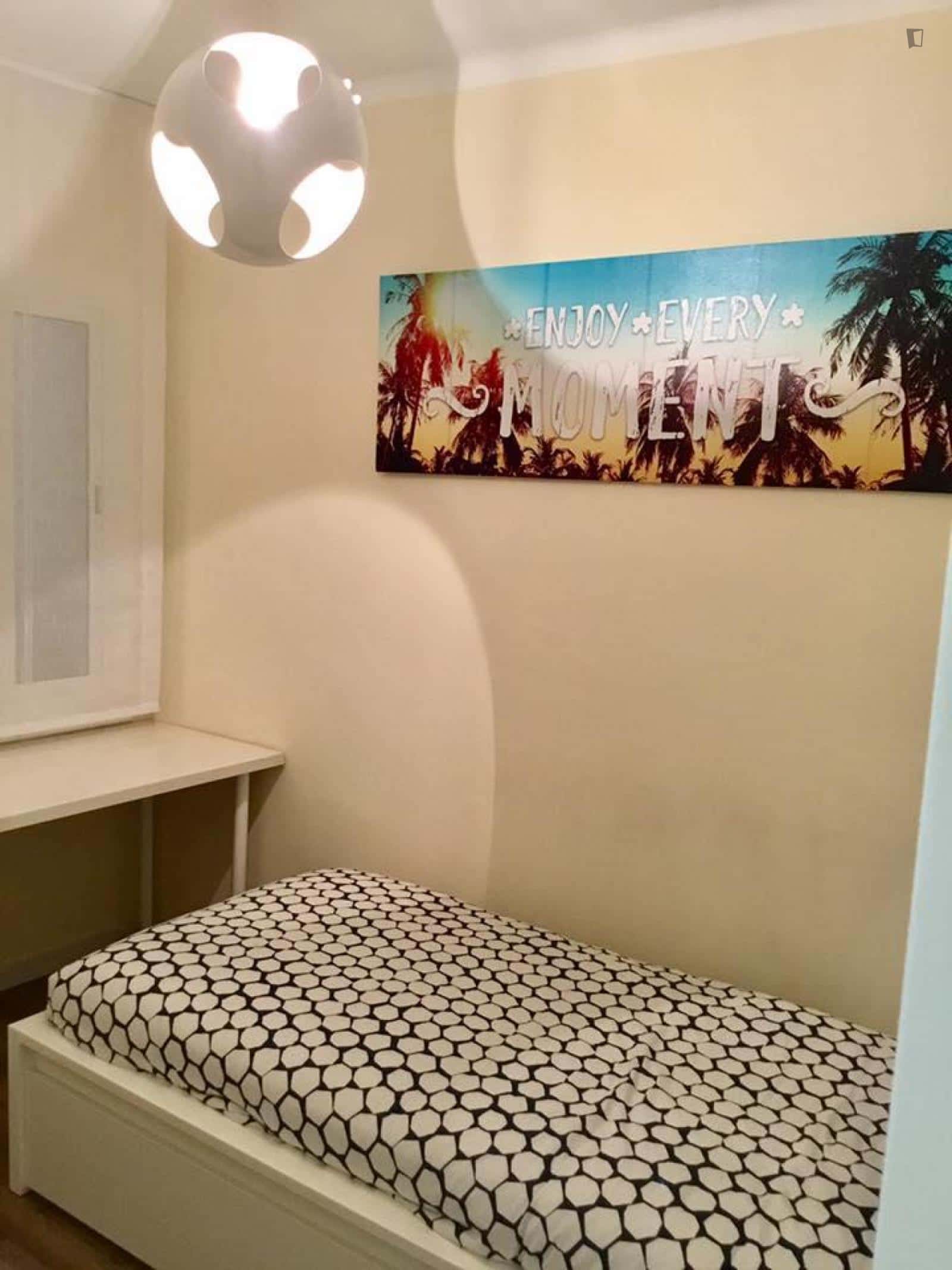  Room In Carrer De Josep Recort I Dagà, Cornellà De Llobregat With 2 Bedrooms  -  Room in Carrer de Josep Recort i Dagà, Cornellà de Llobregat with 2 bedrooms  - Gallery -  1