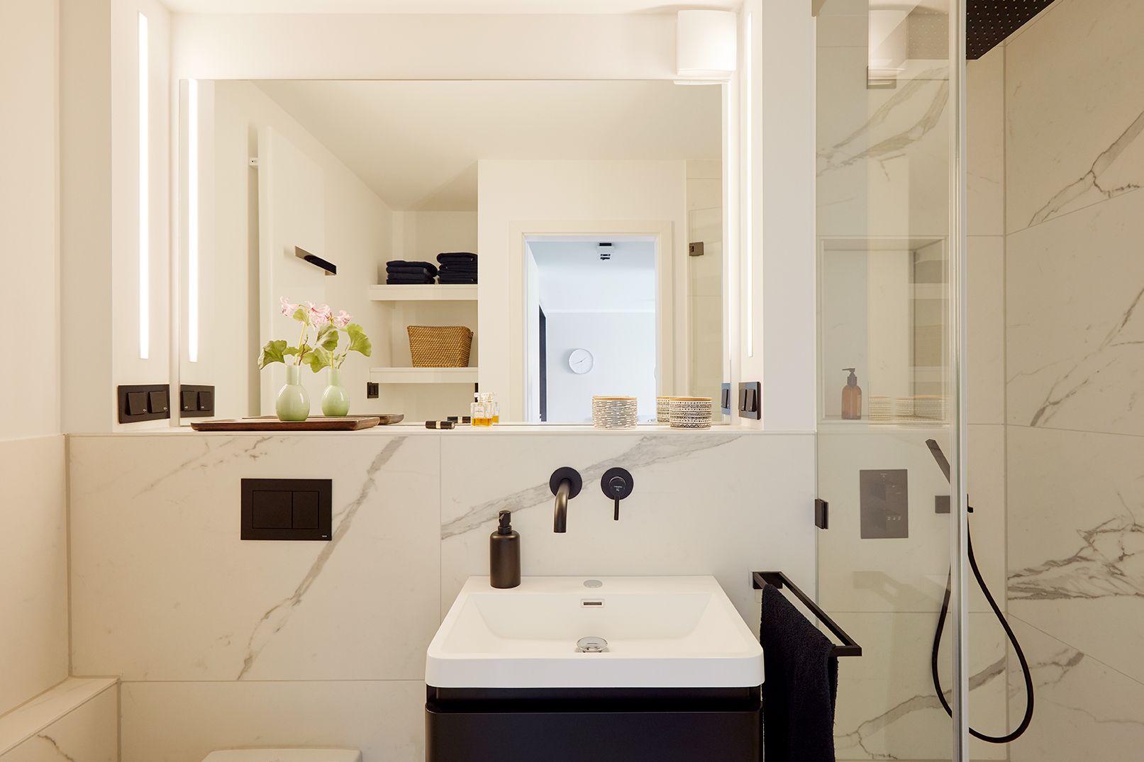 New Fully Equipped 2-Room Designer Apartment Near Carlsplatz And Kö - 8