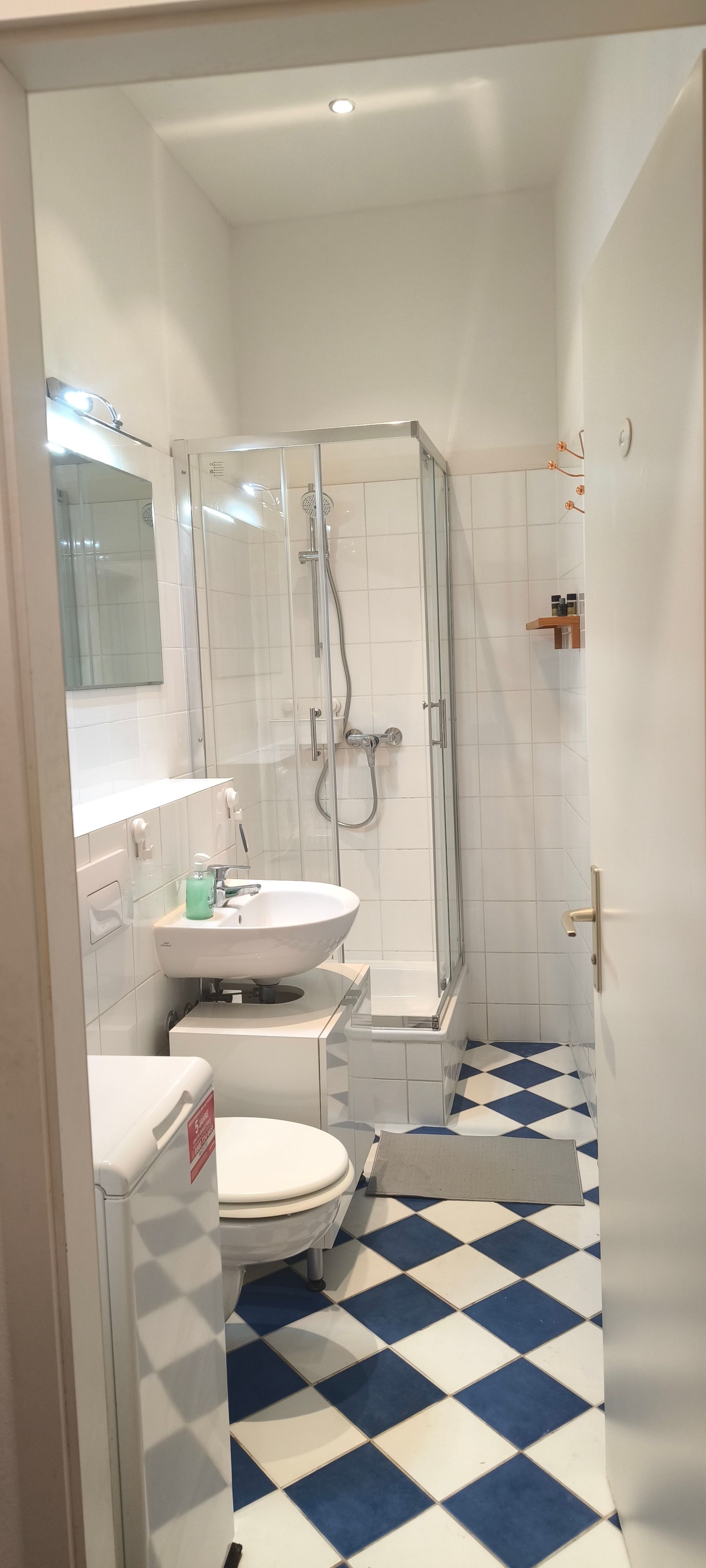 Cosy Apartment With Garden Near Lake And Park In Central Location, 1min To U7 - Cosy apartment with garden near lake and Park in central location, 1min to U7 - Gallery - 26