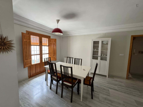 Apartment in Calle Serrano, Granada for 120 m² with 3 bedrooms - Gallery - 10