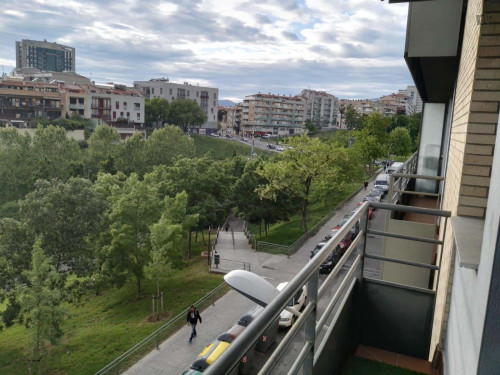 Room in Carrer d'Eugeni Ferrer Dalmau, Terrassa with 3 bedrooms  - Gallery -  5