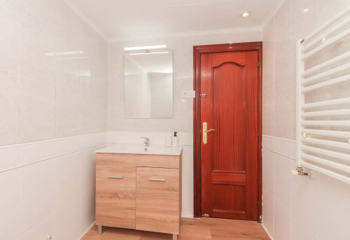 C/Benidorm 1, Esc: DER, 9º puerta C - (4H2B), AG, REUS (H2) - Benidorm 1