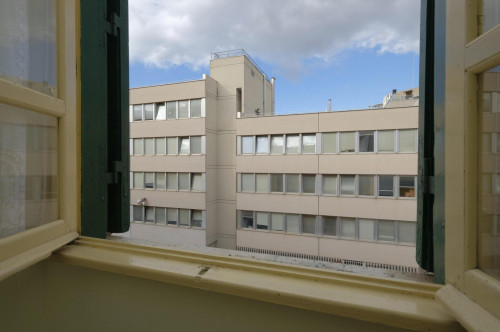 Single bedroom close to Termini metro station