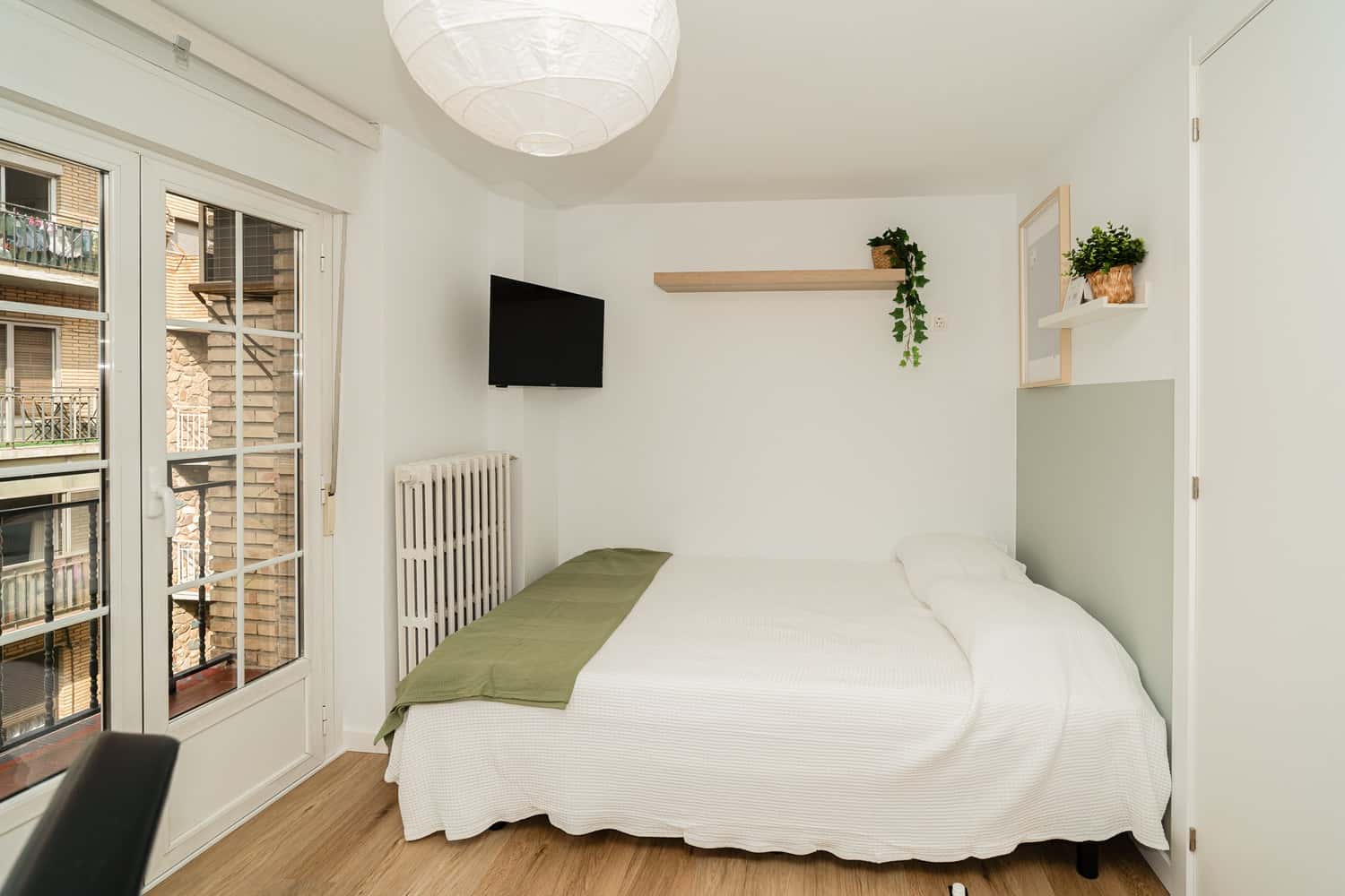 Av. Valencia 32, 5º B - (5H2B), AG, ZGZ (H4) - Av. Valencia 32 - Av. Valencia 32, 5º B - (5H2B), AG, ZGZ (H4) - Av. Valencia 32 - Gallery - 1