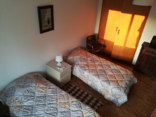 Multiple beds bedroom, with private bathroom in 8-bedroom apartment