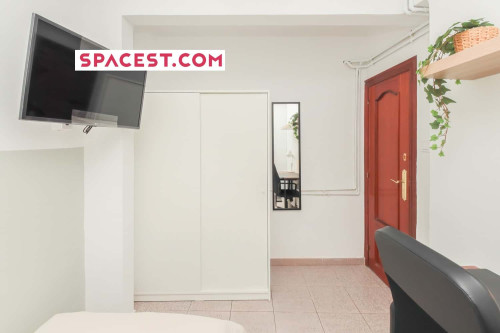 C/Benidorm 1, Esc: DER, 9º puerta C - (4H2B), AG, REUS (H1) - Benidorm 1