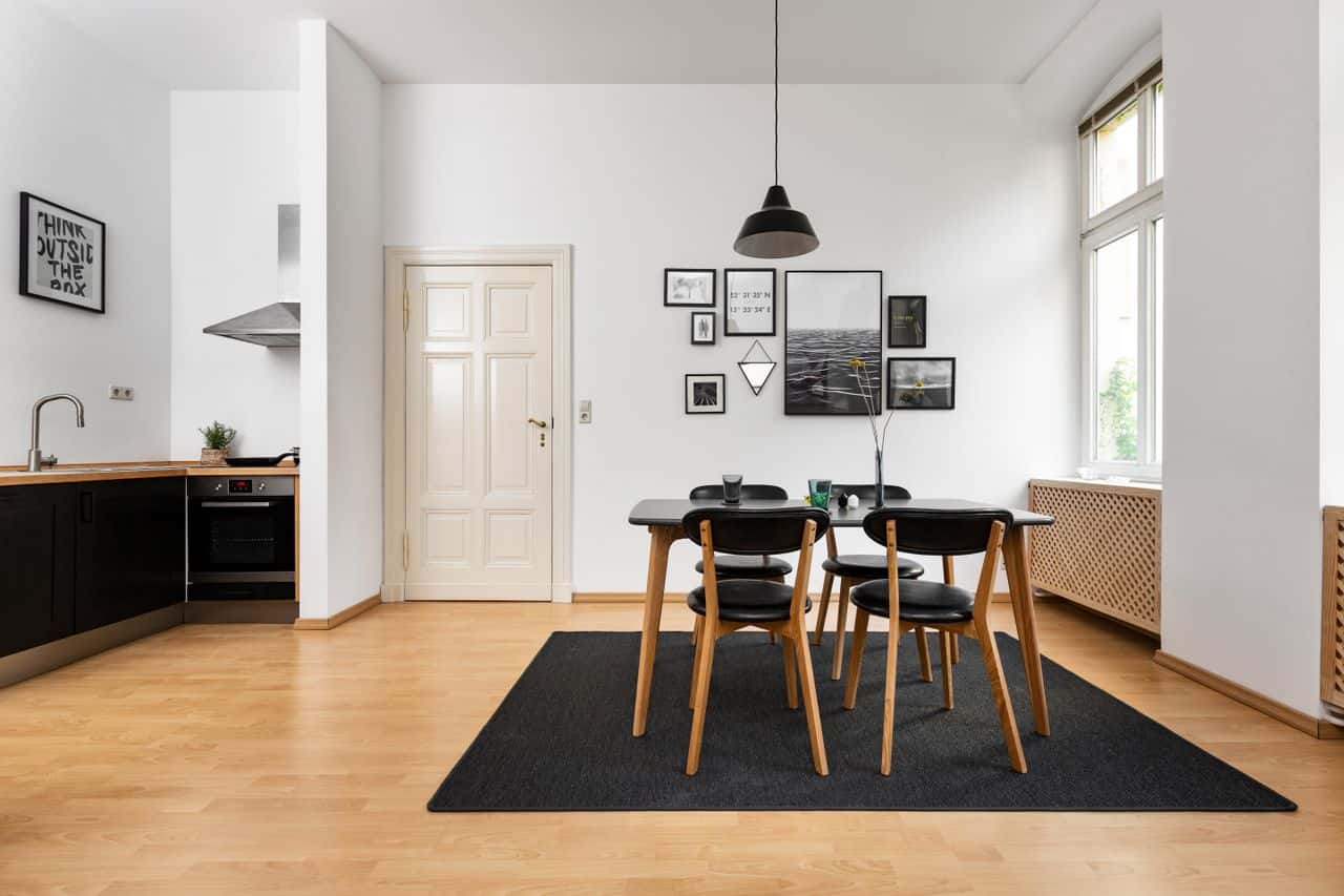  A Minimalist Monochrome Apartment In Berlin  -  A Minimalist Monochrome Apartment in Berlin  - Gallery -  1