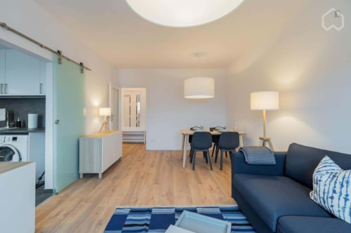 Apartment in Stralauer Allee, Berlin for 60 m² with 2 bedrooms