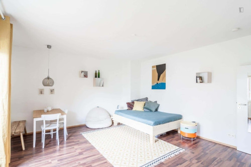 Apartment in Schillerstraße, Berlin for 30 m²
