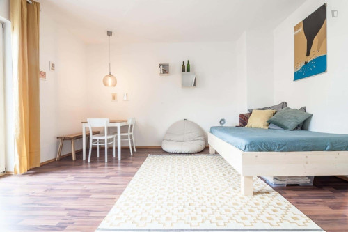 Apartment in Schillerstraße, Berlin for 30 m²