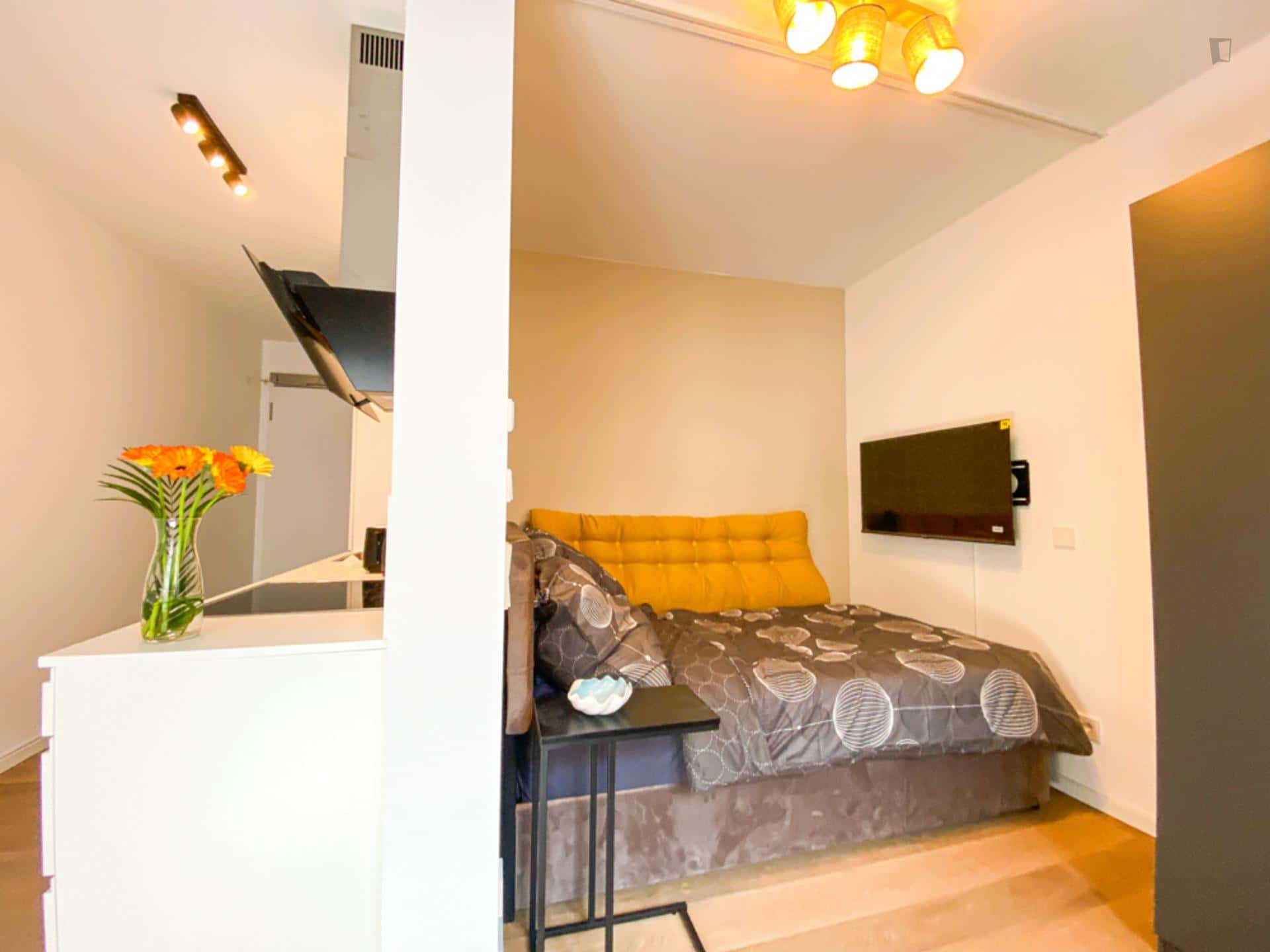  Apartment In Markgrafendamm, Berlin For 25 M²  -  Apartment in Markgrafendamm, Berlin for 25 m²  - Gallery -  1