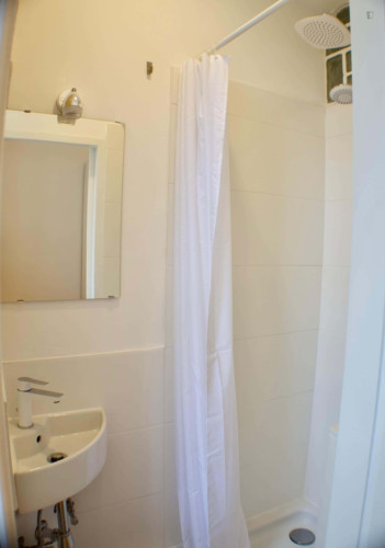 Apartment in Triftstraße, Berlin for 65 m² with 1 bedroom