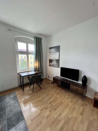 Apartment in Proskauer Straße, Berlin for 65 m² with 2 bedrooms