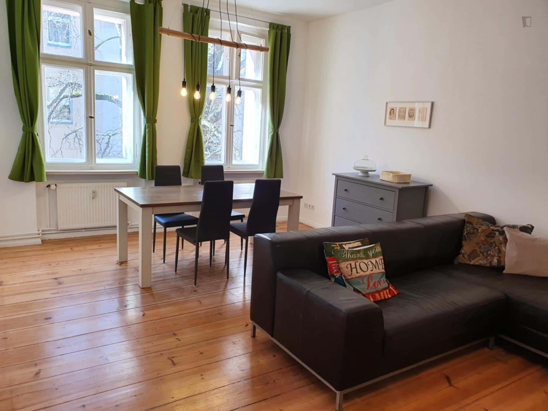 Apartment In Malplaquetstraße, Berlin For 80 M² With 2 Bedrooms - Apartment in Malplaquetstraße, Berlin for 80 m² with 2 bedrooms - Gallery - 1