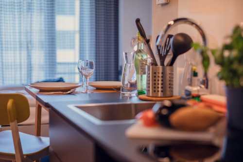 Cozy Modern Studio with Excellent Stuttgart Connections - Family Studio