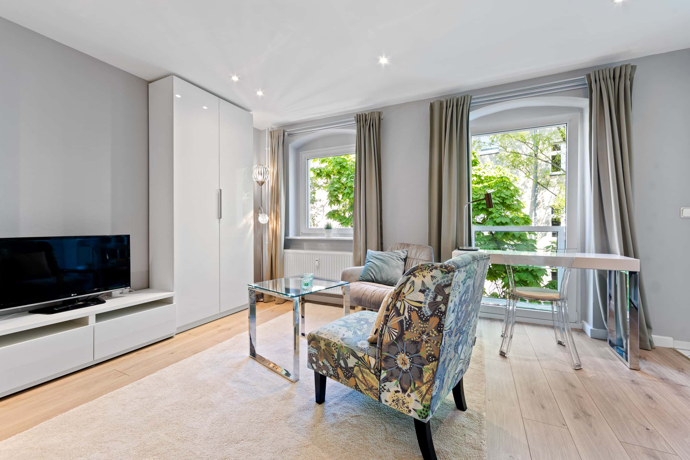  Studio For 2 - Hot Spot Berlin Kulturbrauerei  -  Studio for 2 - hot spot Berlin Kulturbrauerei  - Gallery -  1