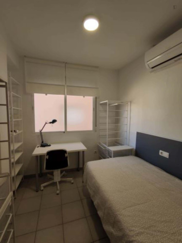 Room with 4 bedrooms - Gallery - 5