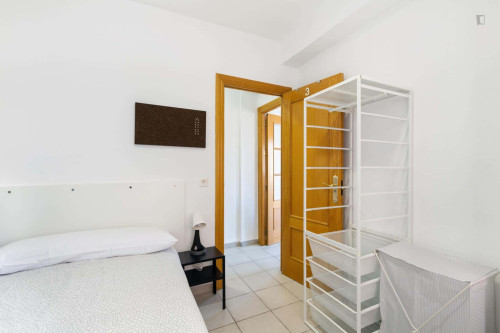Room with 4 bedrooms