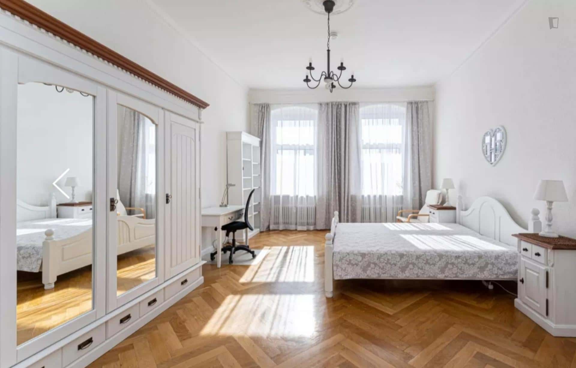 Apartment In Guerickestraße, Berlin For 89 M² With 2 Bedrooms - Apartment in Guerickestraße, Berlin for 89 m² with 2 bedrooms - Gallery - 1