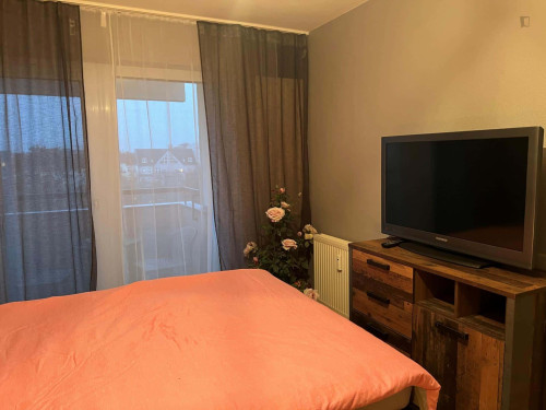 Room in Paulsborner Straße, Berlin for 116 m² with 3 bedrooms