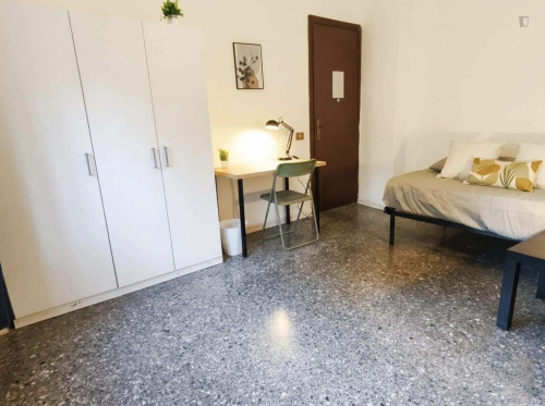 Room in Via Giulio Aristide Sartorio, Roma for 160 m² with 7 bedrooms