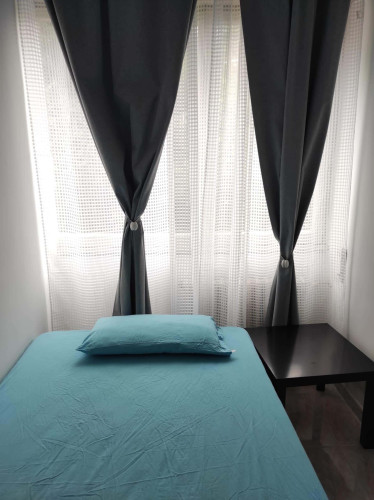 Room in Via Lero, Roma for 160 m² with 7 bedrooms