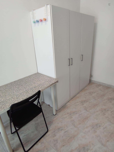 Room in Via Lero, Roma for 160 m² with 7 bedrooms