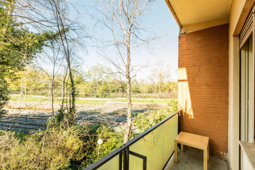 Room in Via Lero, Roma for 160 m² with 7 bedrooms