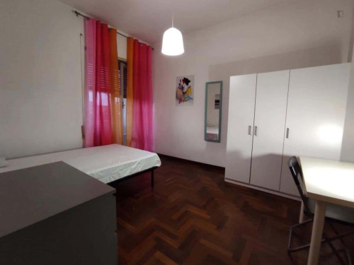 Room in Via Lero, Roma for 160 m² with 7 bedrooms