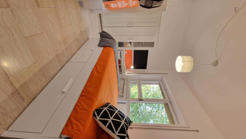 Room in Lungotevere di Pietra Papa, Roma for 128 m² with 5 bedrooms