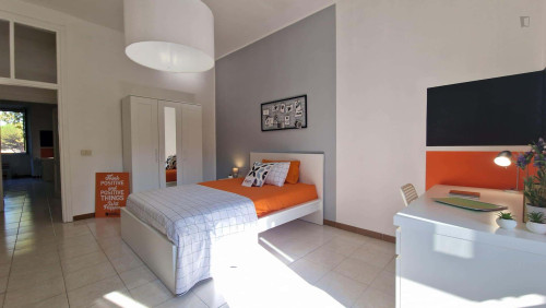 Room in Via Ostiense, Roma for 88 m² with 3 bedrooms