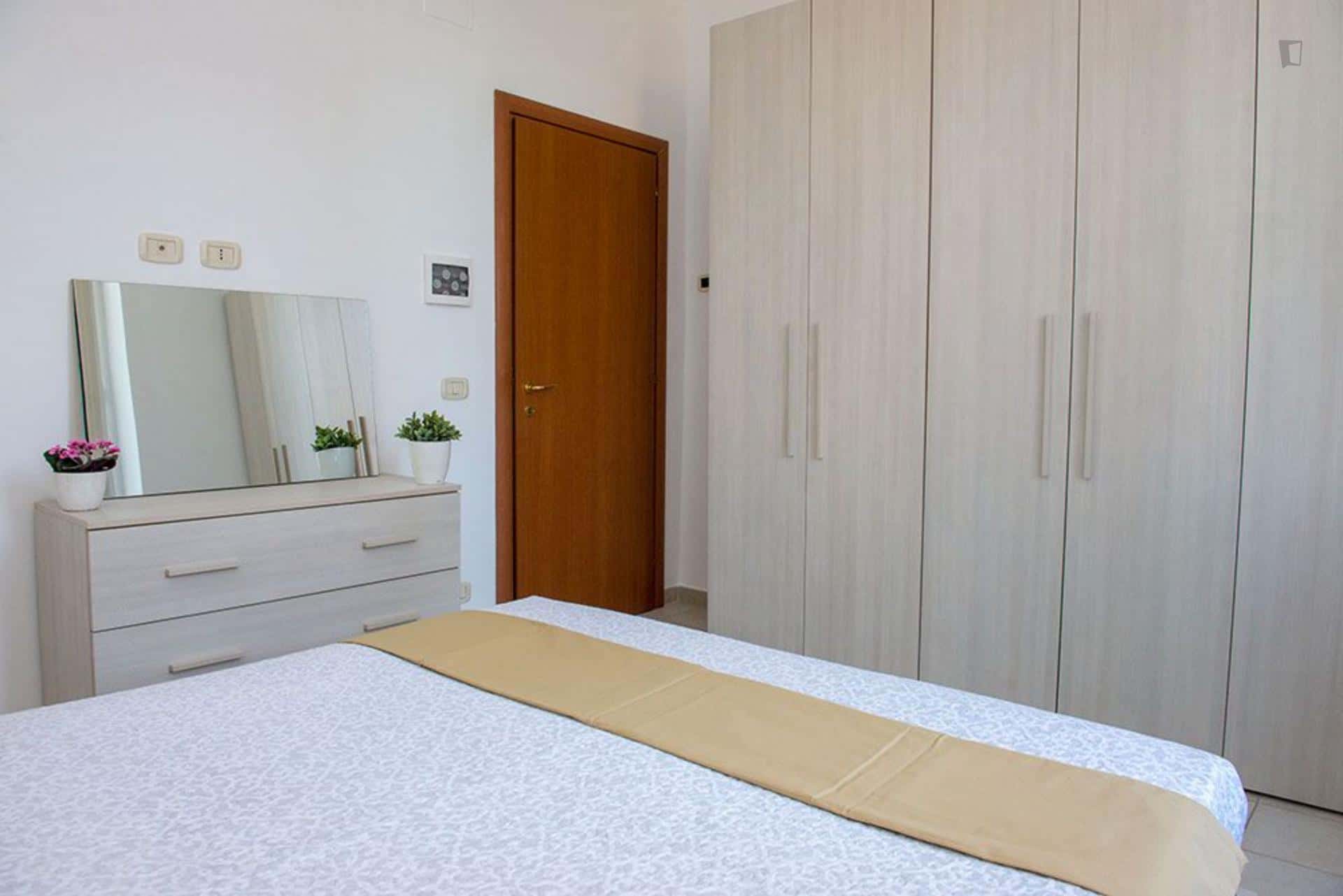  Room In Via Dei Giovi, Roma For 44 M² With 1 Bedroom  -  Room in Via dei Giovi, Roma for 44 m² with 1 bedroom  - Gallery -  1