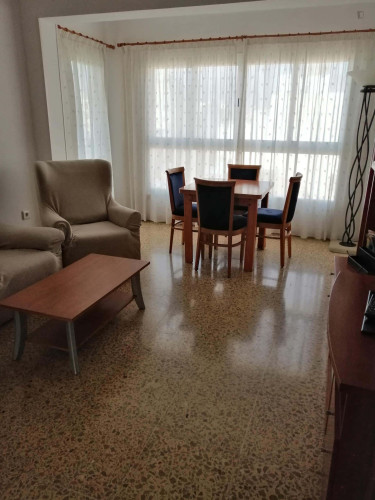 Room in Carrer Faust Morell, Palma with 3 bedrooms - Gallery - 10