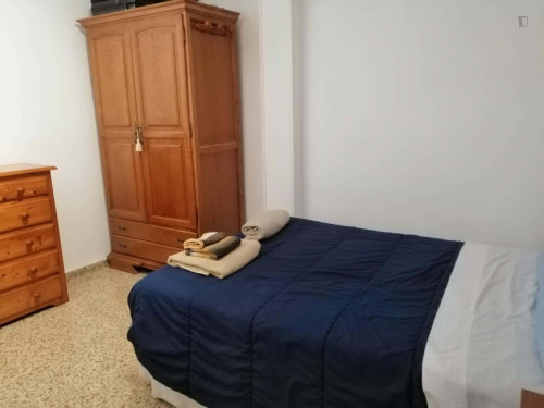 Room in Carrer Faust Morell, Palma with 3 bedrooms