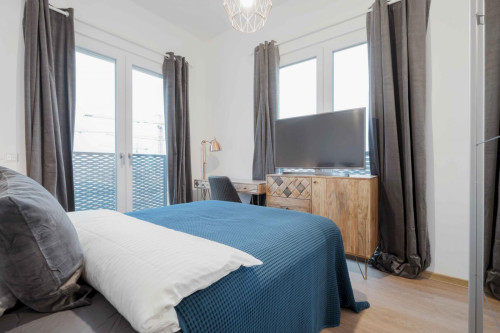 Comfortable single bedroom in shared flat in Moabit
