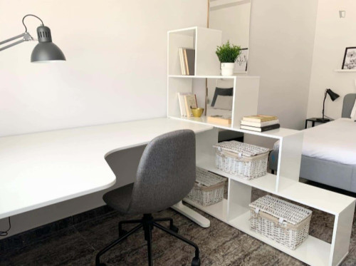 Room in Calle Maestro Javier Paulino Torres, Murcia with 4 bedrooms