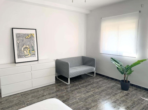 Room in Calle Maestro Javier Paulino Torres, Murcia with 4 bedrooms