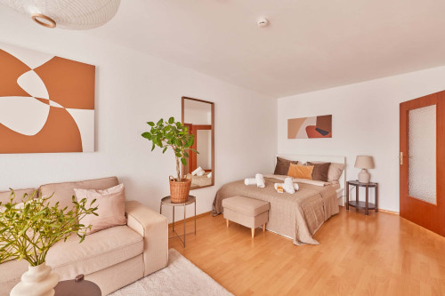 Apartment in Kurt-Schumacher-Straße, Kaiserslautern for 43 m²