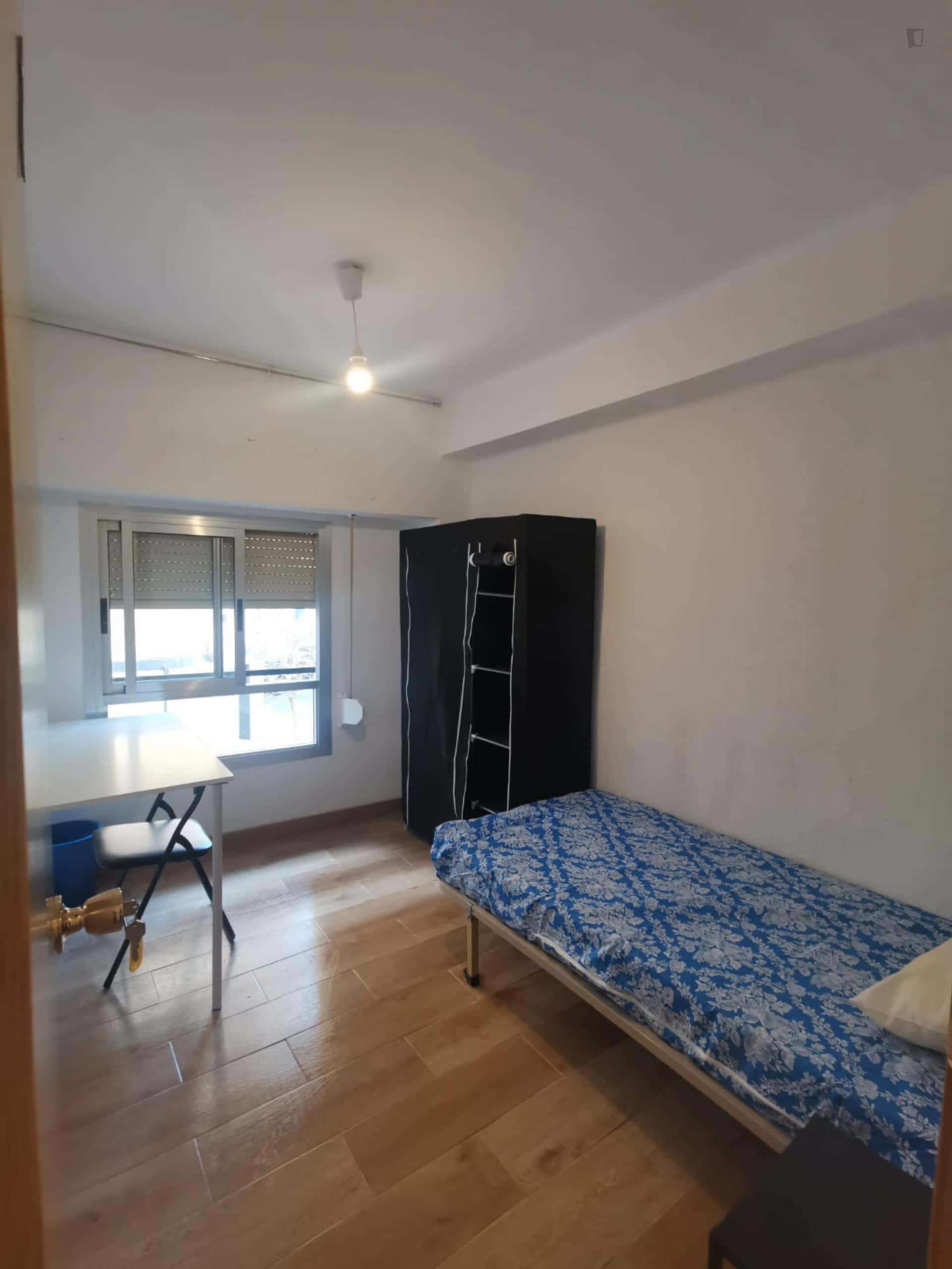 Room In Carrer Ibi, Alcoi With 4 Bedrooms - Room in Carrer Ibi, Alcoi with 4 bedrooms - Gallery - 2