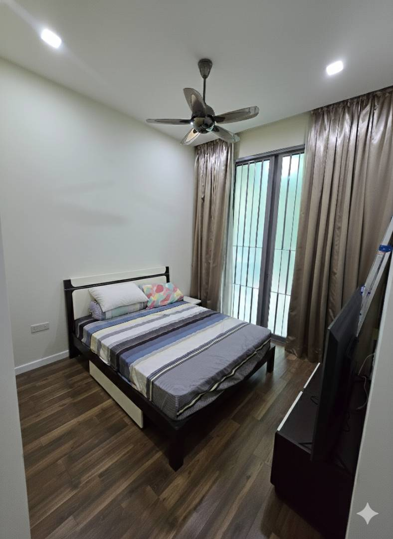  3 Bed, 2 Bath  -  Hundred Trees  - Gallery -  4