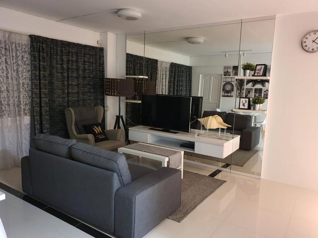  3 Bed 2 Bath  -  Lucky Plaza  - Gallery -  2