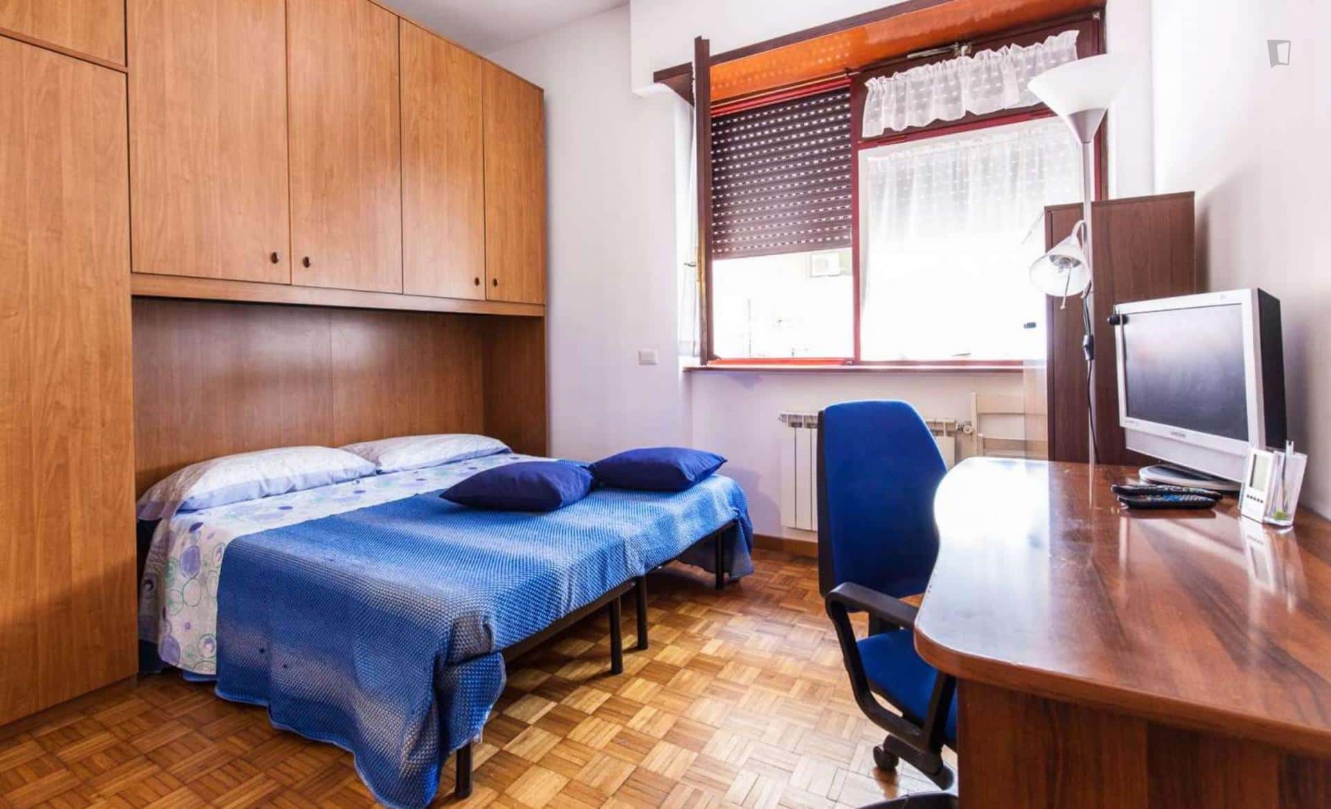 Room In Via Arturo Graf, Roma For 86 M² With 3 Bedrooms - Room in Via Arturo Graf, Roma for 86 m² with 3 bedrooms - Gallery - 1