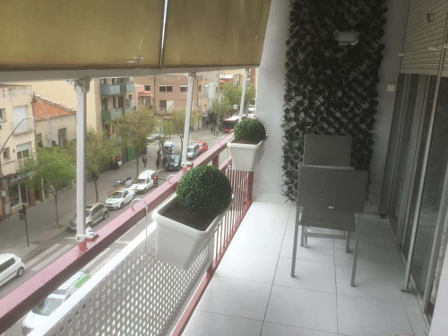 Apartment in Carrer del Morral del Llop, Terrassa for 79 m² with 3 bedrooms