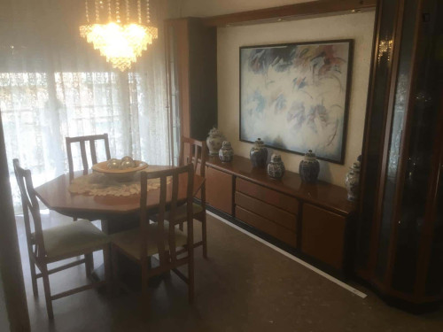 Apartment in Carrer del Morral del Llop, Terrassa for 79 m² with 3 bedrooms