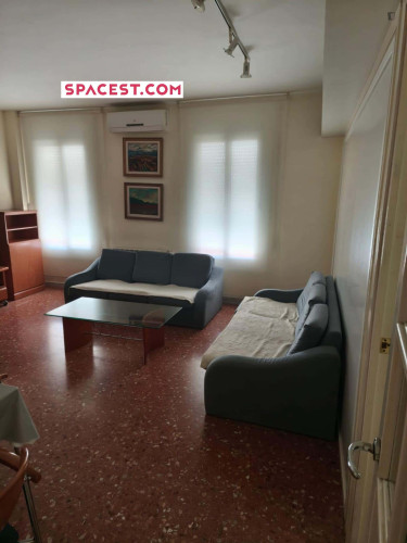 Apartment in Avinguda del Vallès, Terrassa for 80 m² with 3 bedrooms