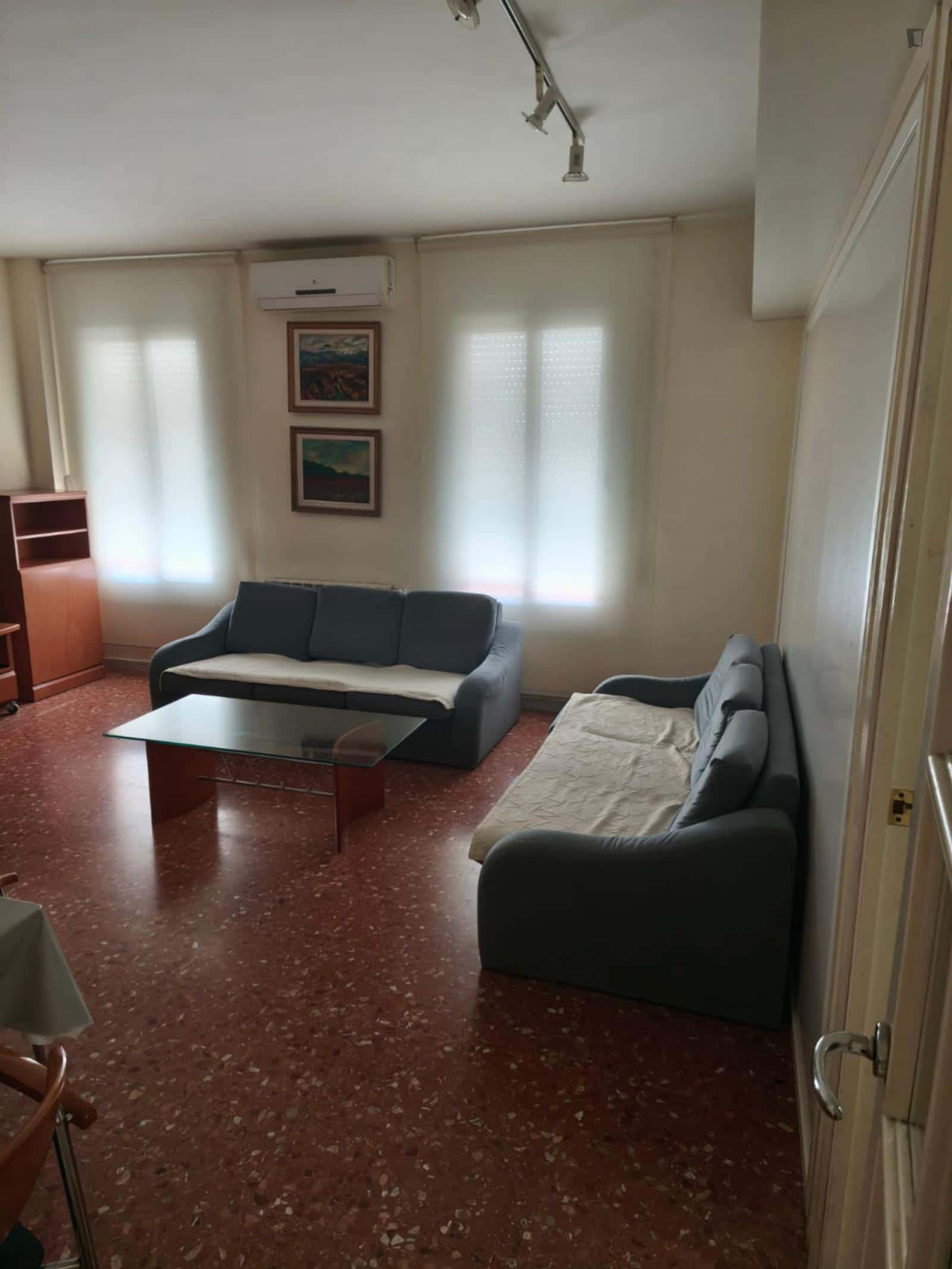 Apartment In Avinguda Del Vallès, Terrassa For 80 M² With 3 Bedrooms  -  Apartment in Avinguda del Vallès, Terrassa for 80 m² with 3 bedrooms  - Gallery -  2