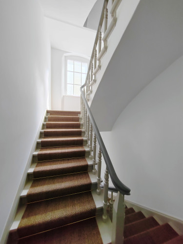 Helle schoene Altbauwohnung in Friedrichshainain