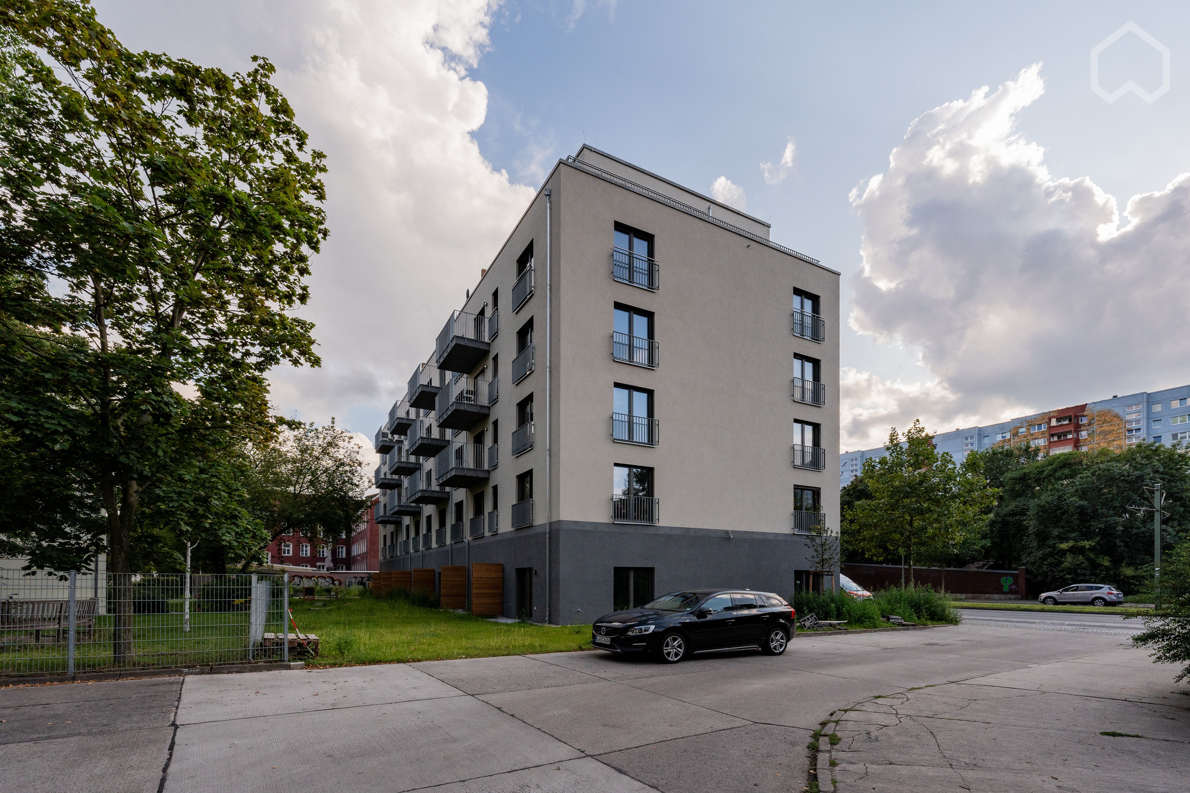 Brand New Studio With A View - Brand new studio with a view - Gallery - 4