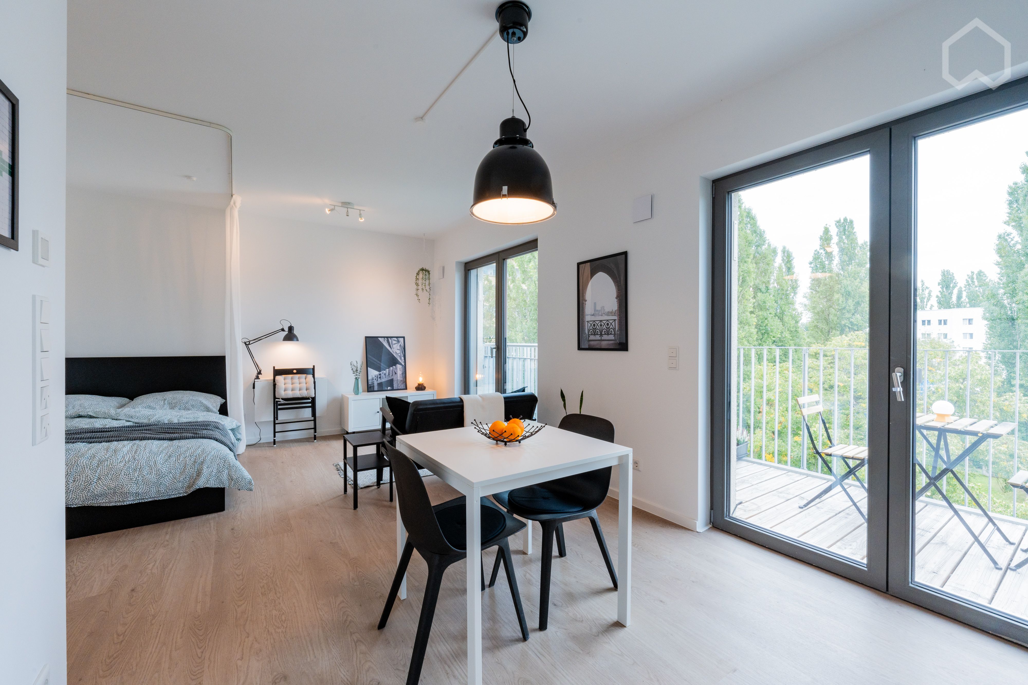 Brand New Studio With A View - Brand new studio with a view - Gallery - 24