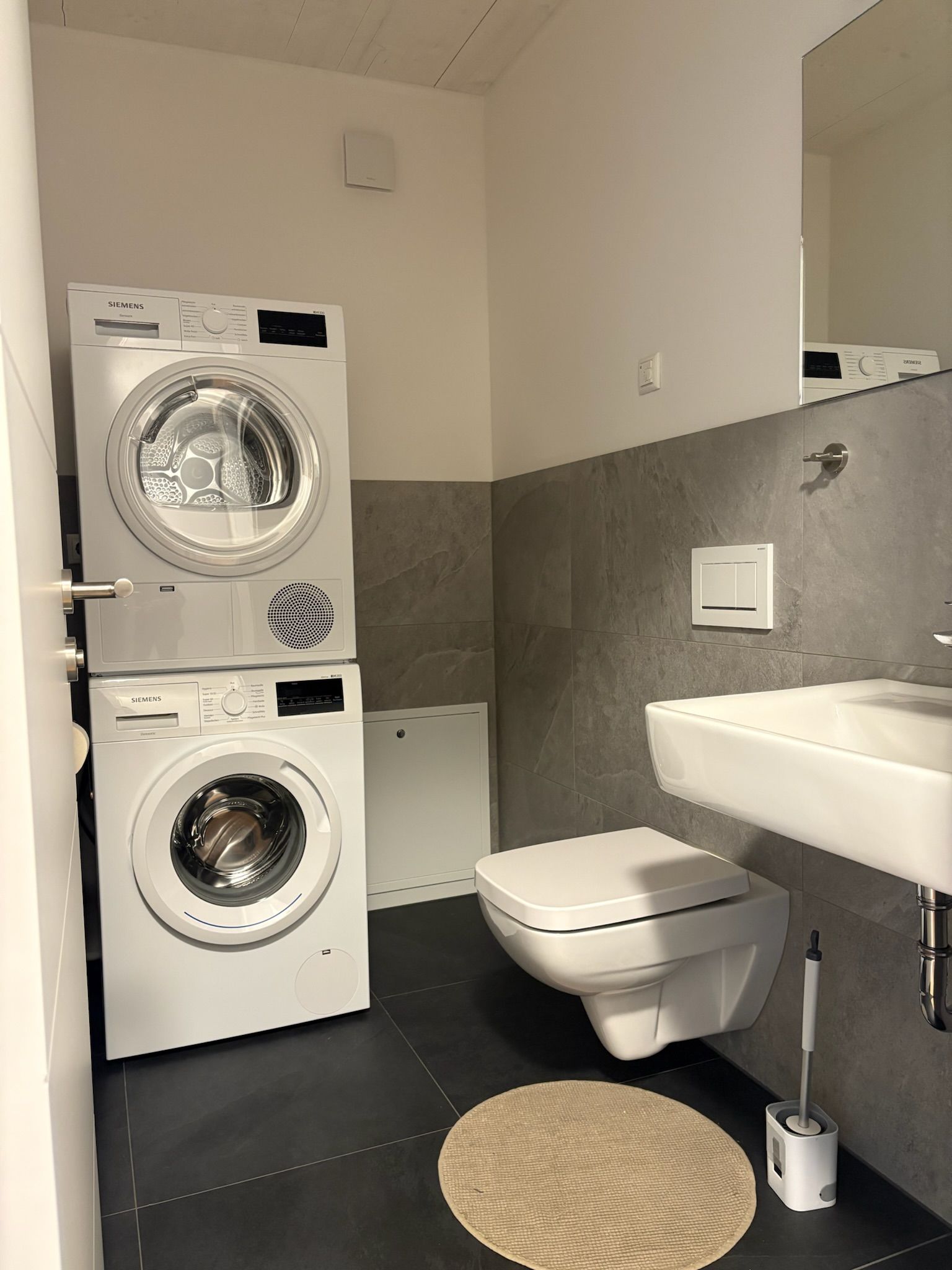  Business Apartment  -  Business Apartment  - Gallery -  1